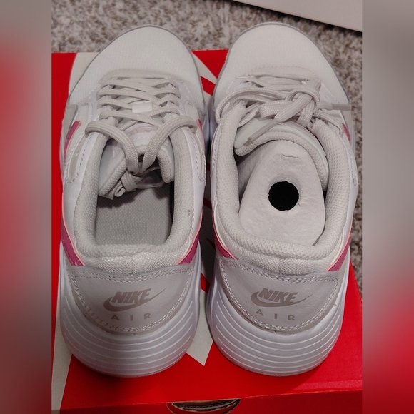 Nike Kids Sneakers - White and Pink - Picture 6 of 9